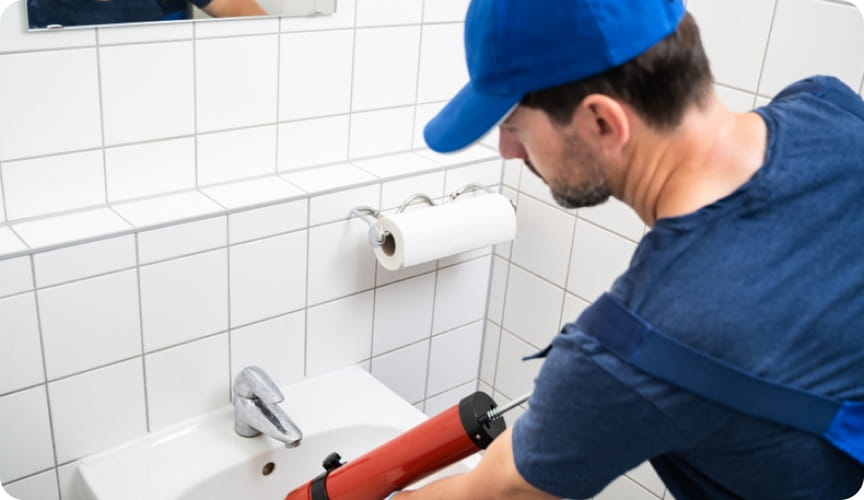 Reliable Drain Cleaning Man